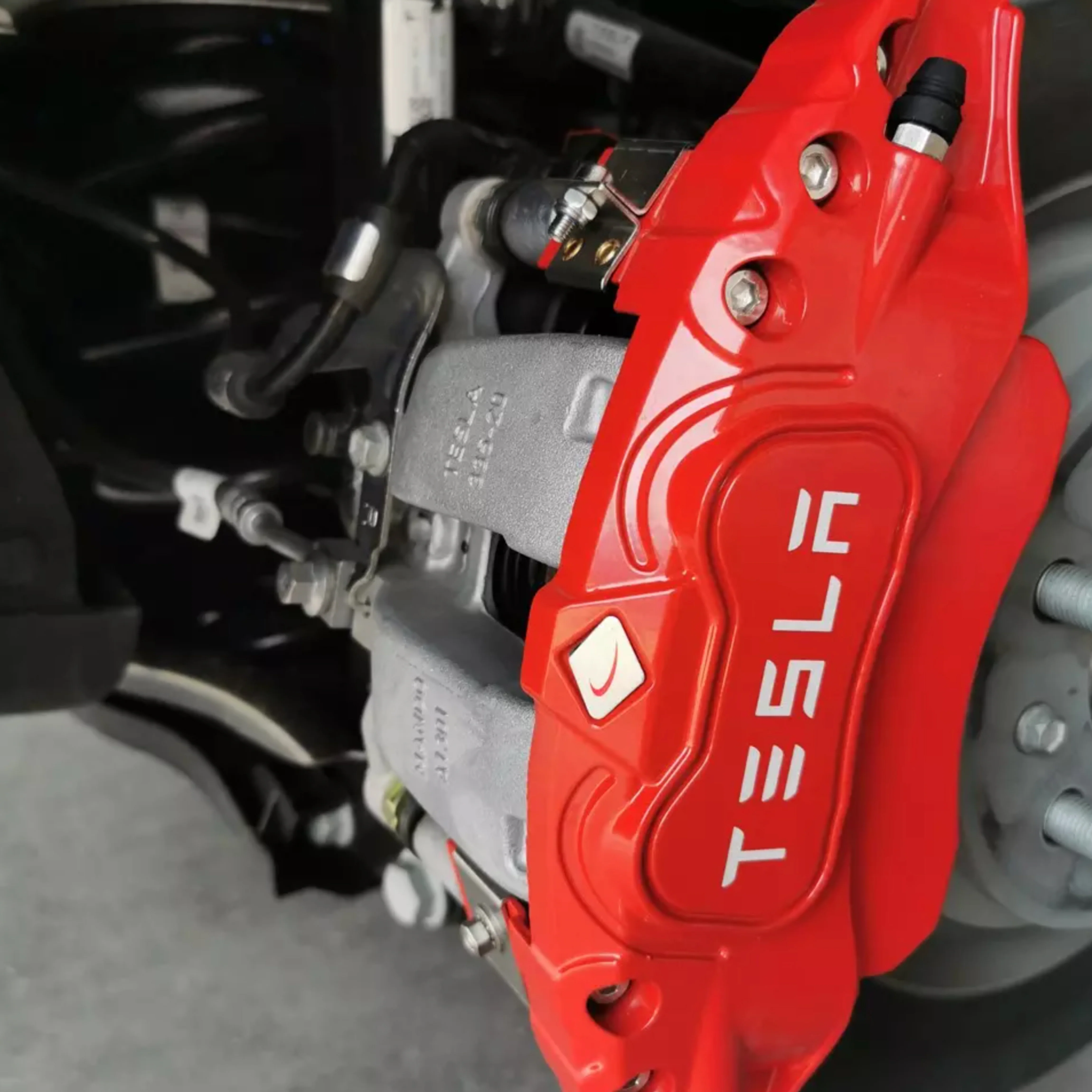 TeslaHubs™ Aluminium Caliper Covers - Image 5