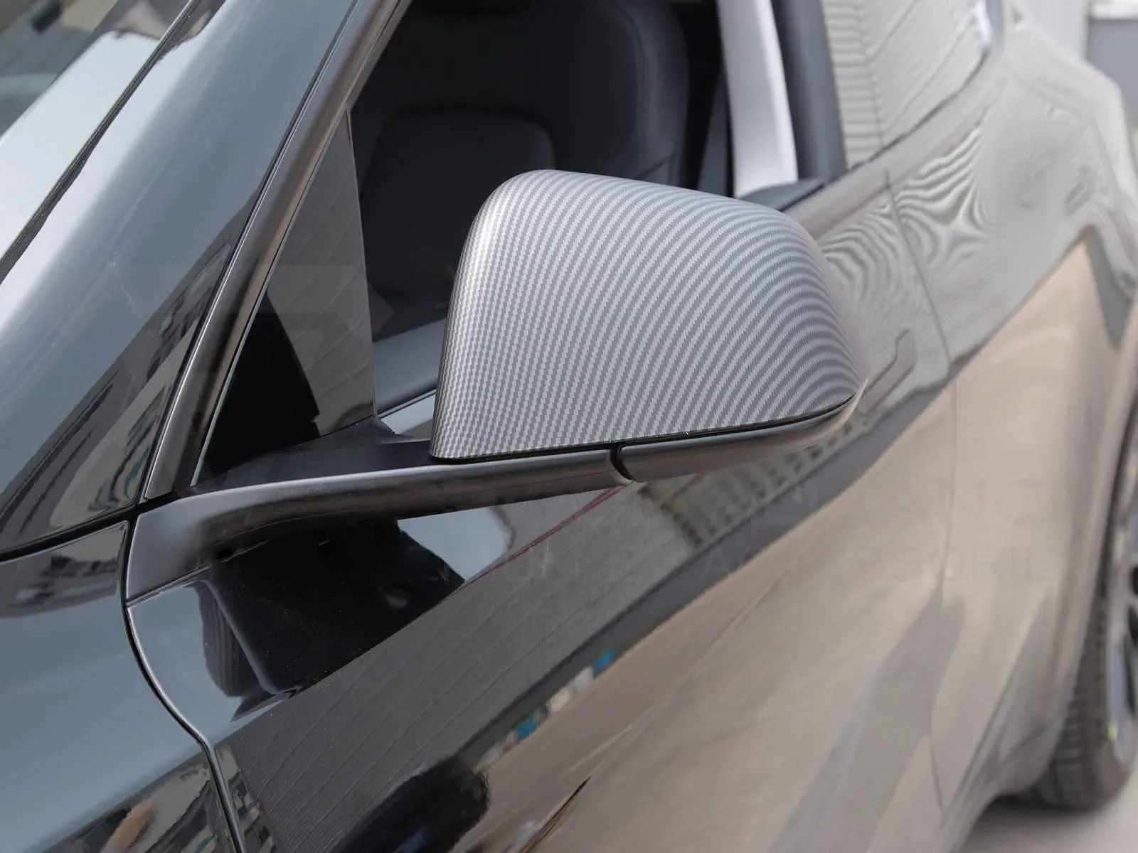 TeslaHubs™ Mirror Covers for Model 3 / Y - Image 12